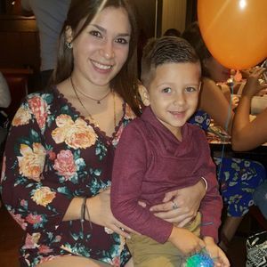 Meet your Posher, Mónica inés